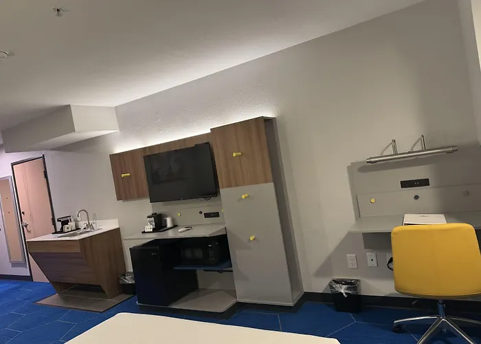 Microtel Inn And Suites Independence